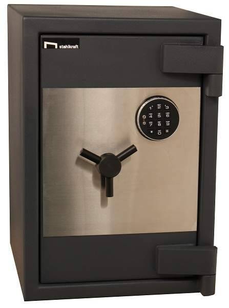 Огне-взломостойкий сейф Defender Pro 119 EL 