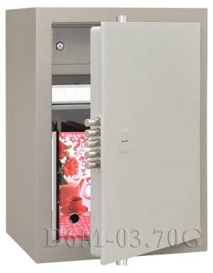 D6M-0370 G
